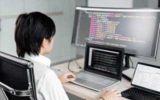 乌兰察布 ,php声明和调用变量的符号是什么？